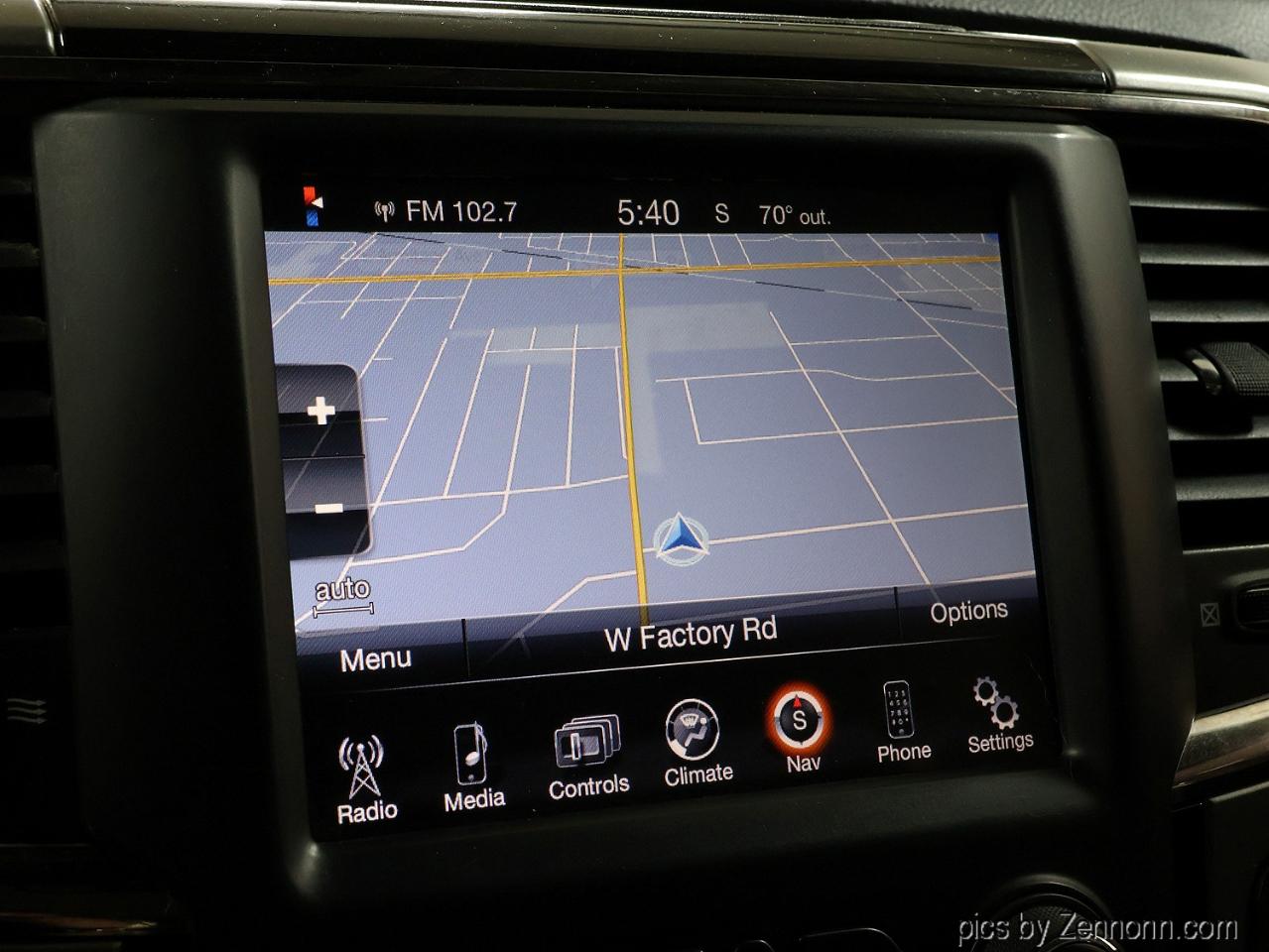 RAM 1500 4WD Crew Cab 140.5" Sport 2014