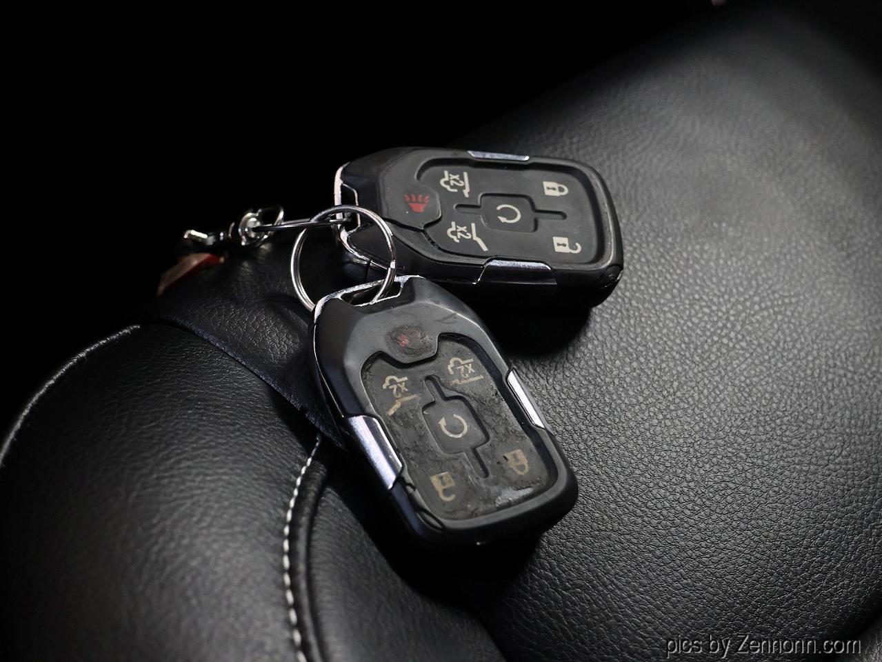 GMC Yukon 4WD 4dr SLT 2015