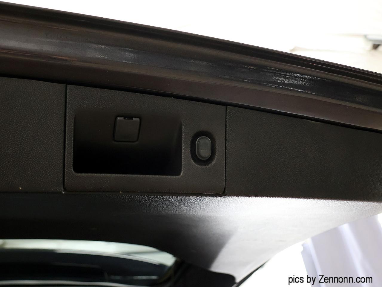 GMC Yukon 4WD 4dr SLT 2015