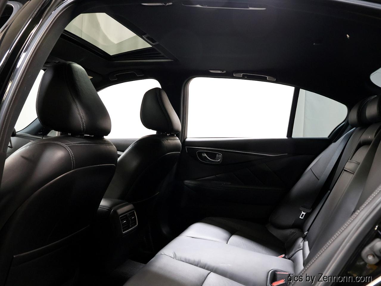 Infiniti Q50 3.0t SENSORY AWD 2021