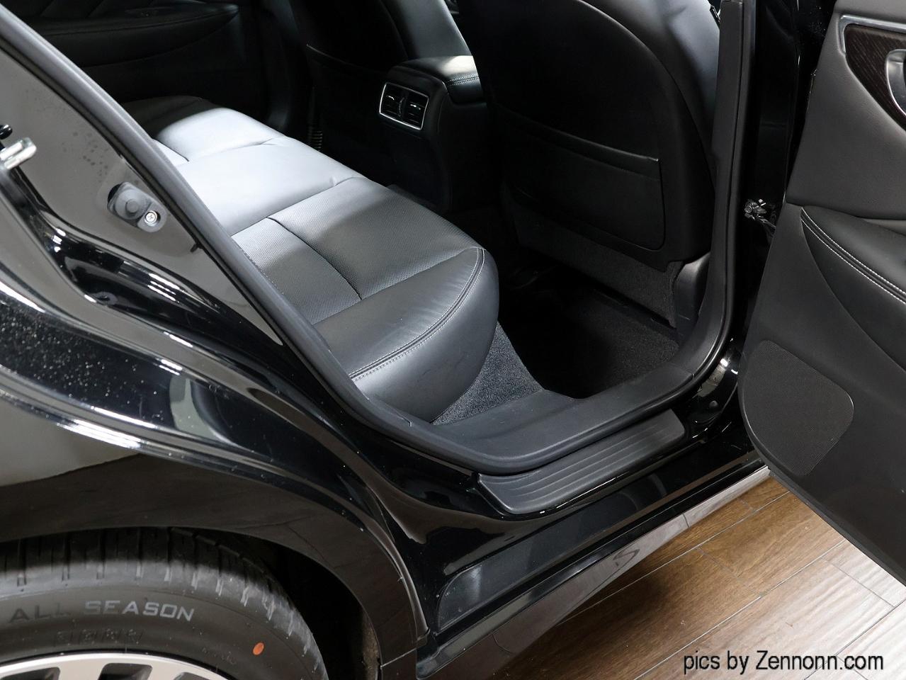 Infiniti Q50 3.0t SENSORY AWD 2021