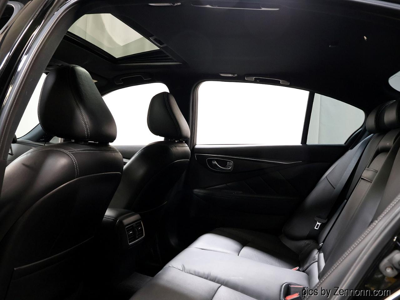 Infiniti Q50 3.0t SENSORY AWD 2021