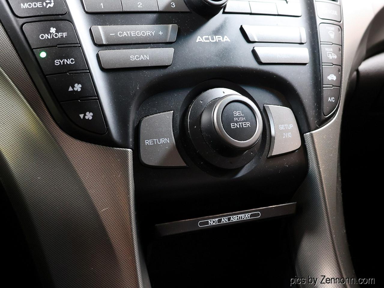 Acura TL 4dr Sdn SH-AWD 2009