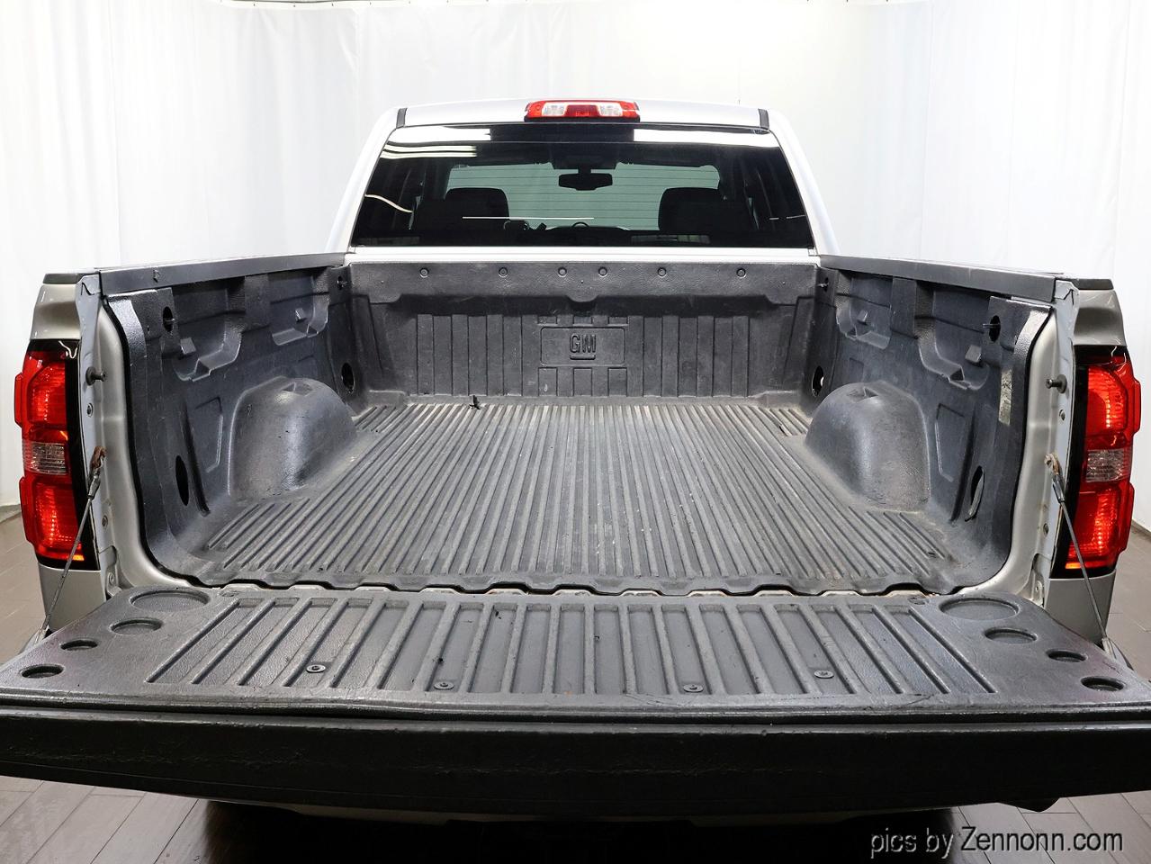 GMC Sierra 1500 4WD Double Cab 143.5" SLT 2014