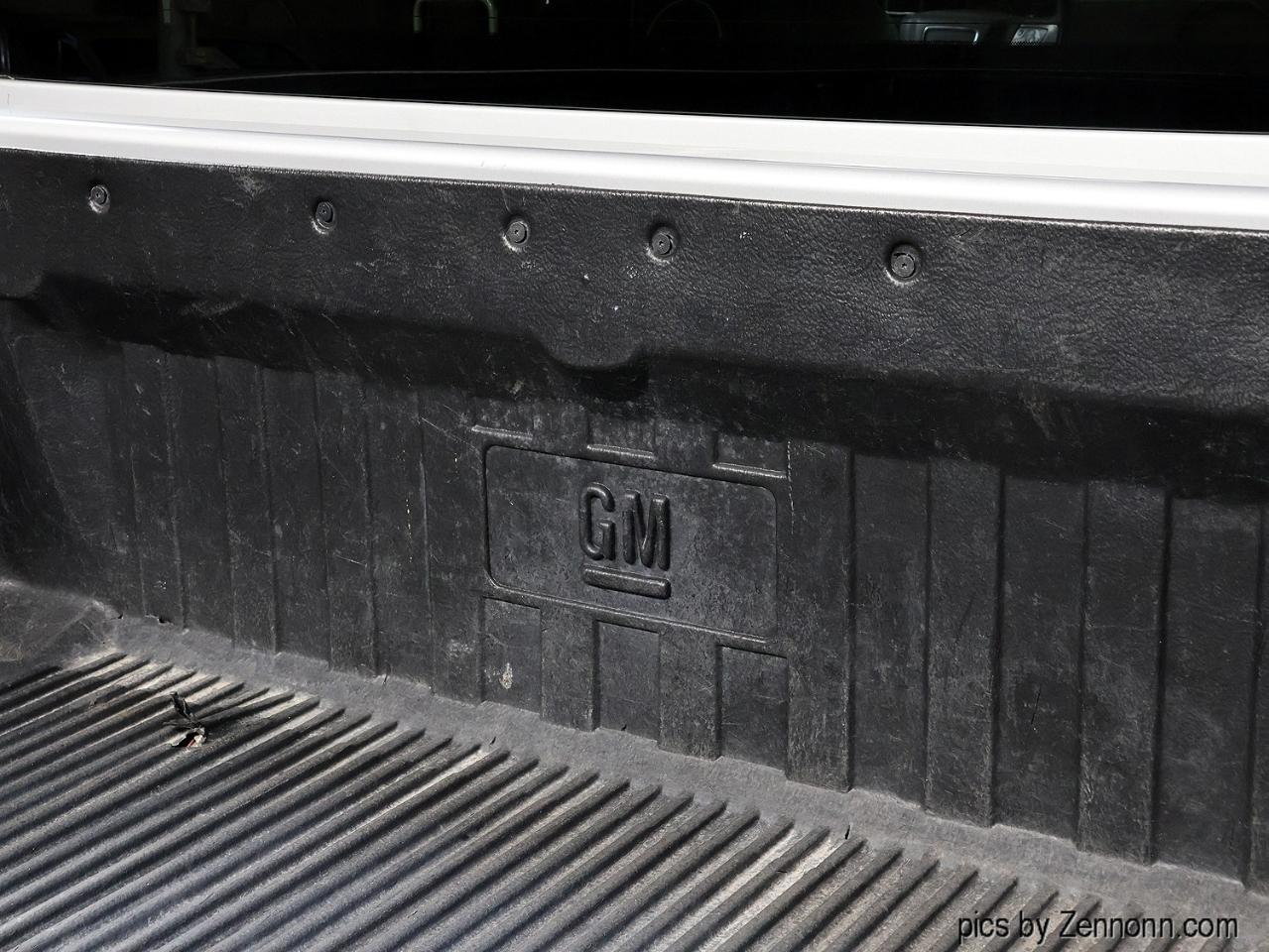 GMC Sierra 1500 4WD Double Cab 143.5" SLT 2014