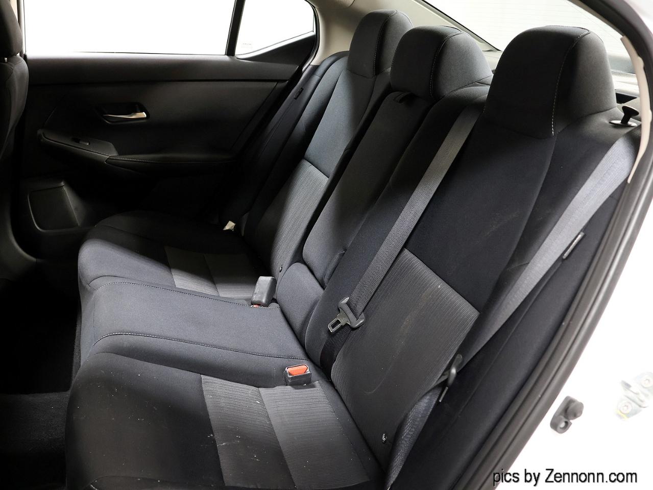 Nissan Sentra SV CVT 2021