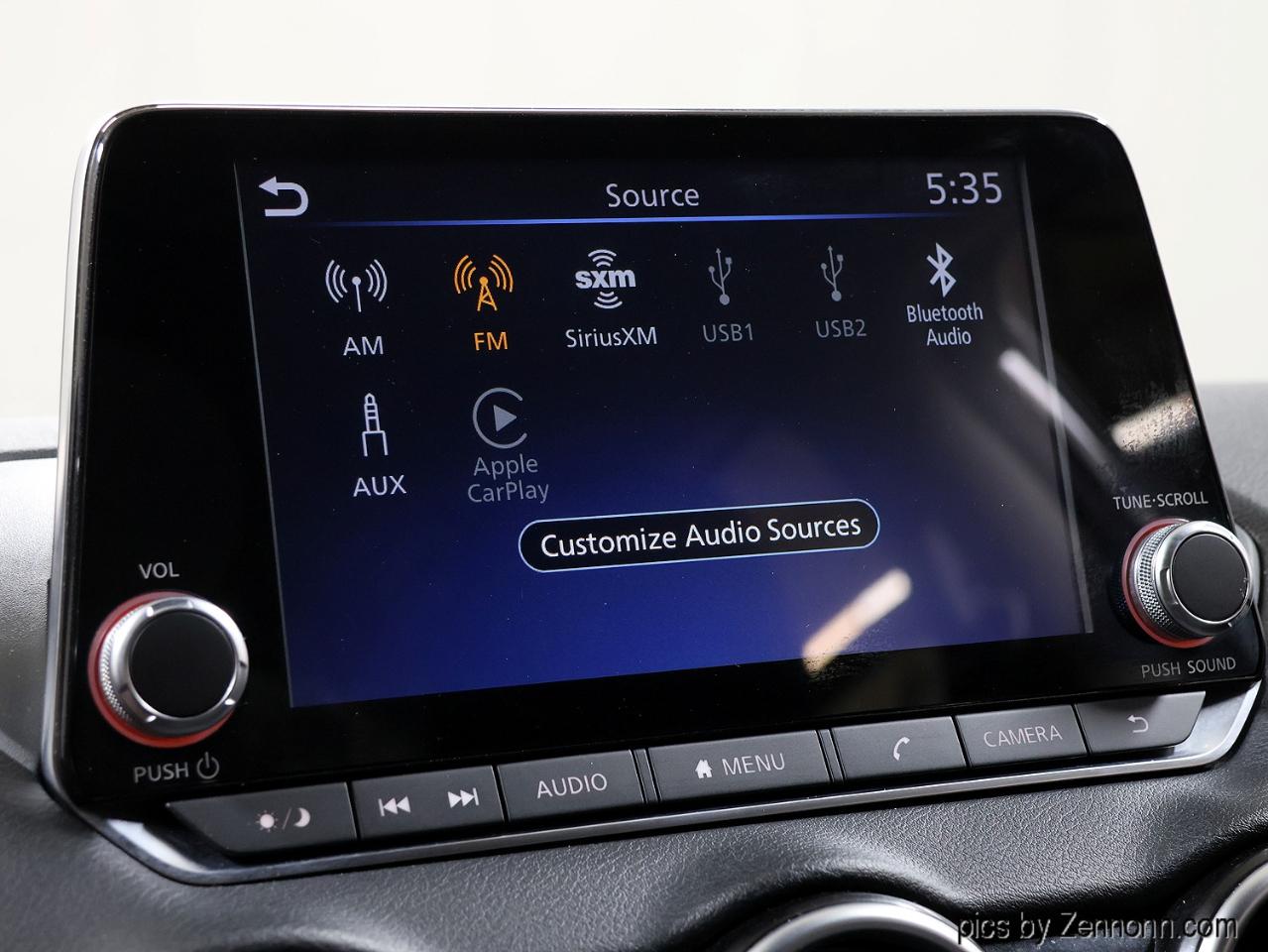 Nissan Sentra SV CVT 2021