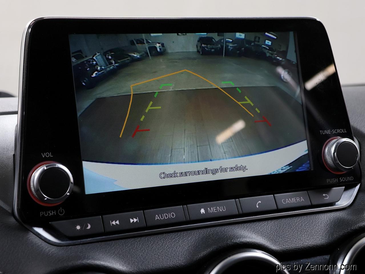 Nissan Sentra SV CVT 2021