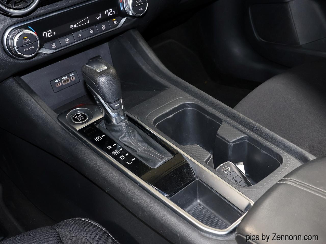 Nissan Sentra SV CVT 2021