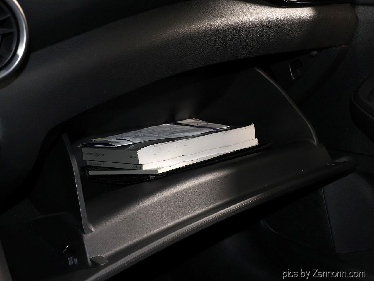 Nissan Sentra SV CVT 2021