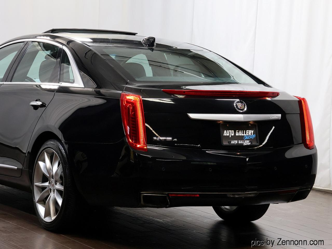 Cadillac XTS 4dr Sdn Premium AWD 2015