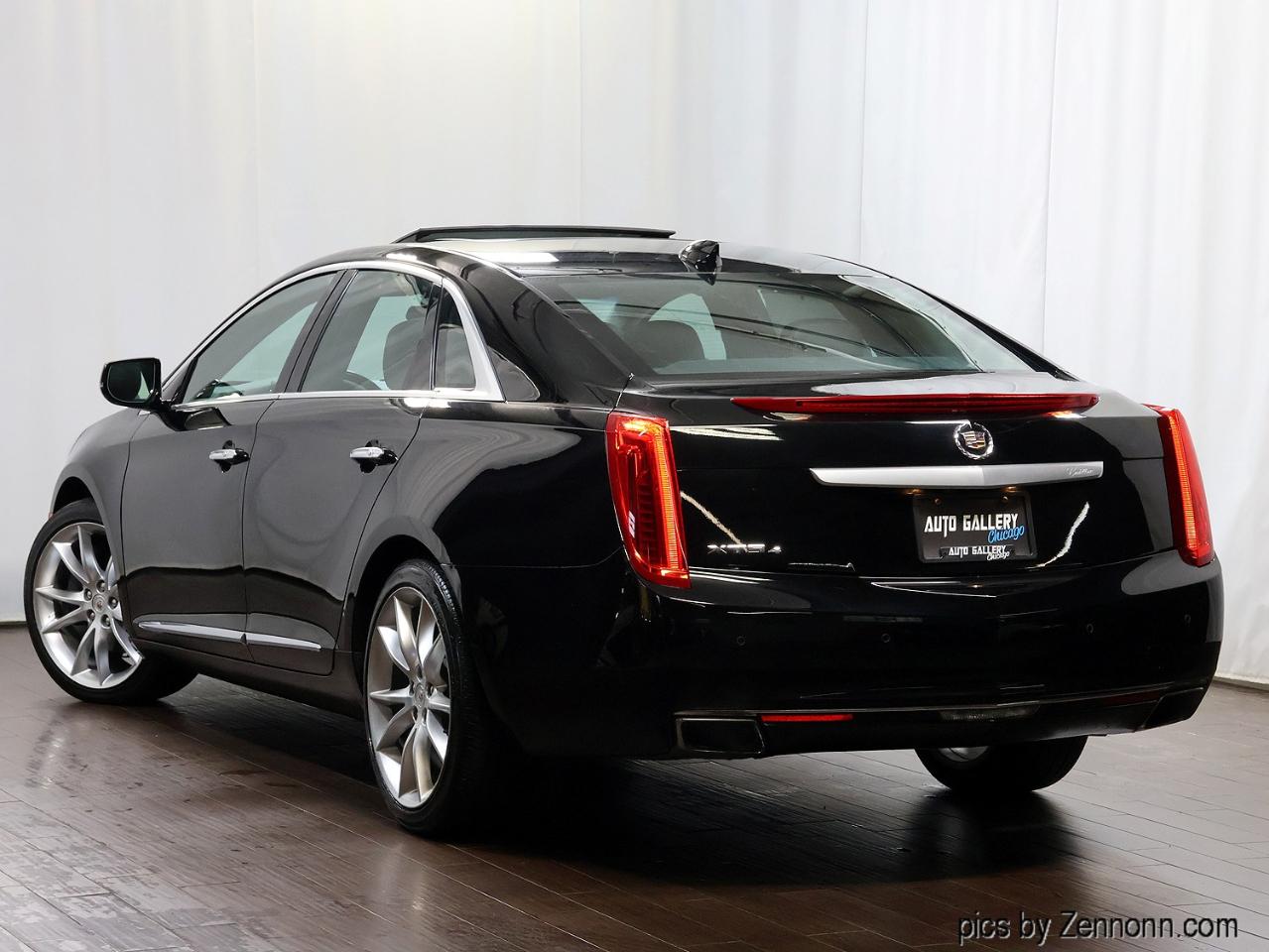 Cadillac XTS 4dr Sdn Premium AWD 2015