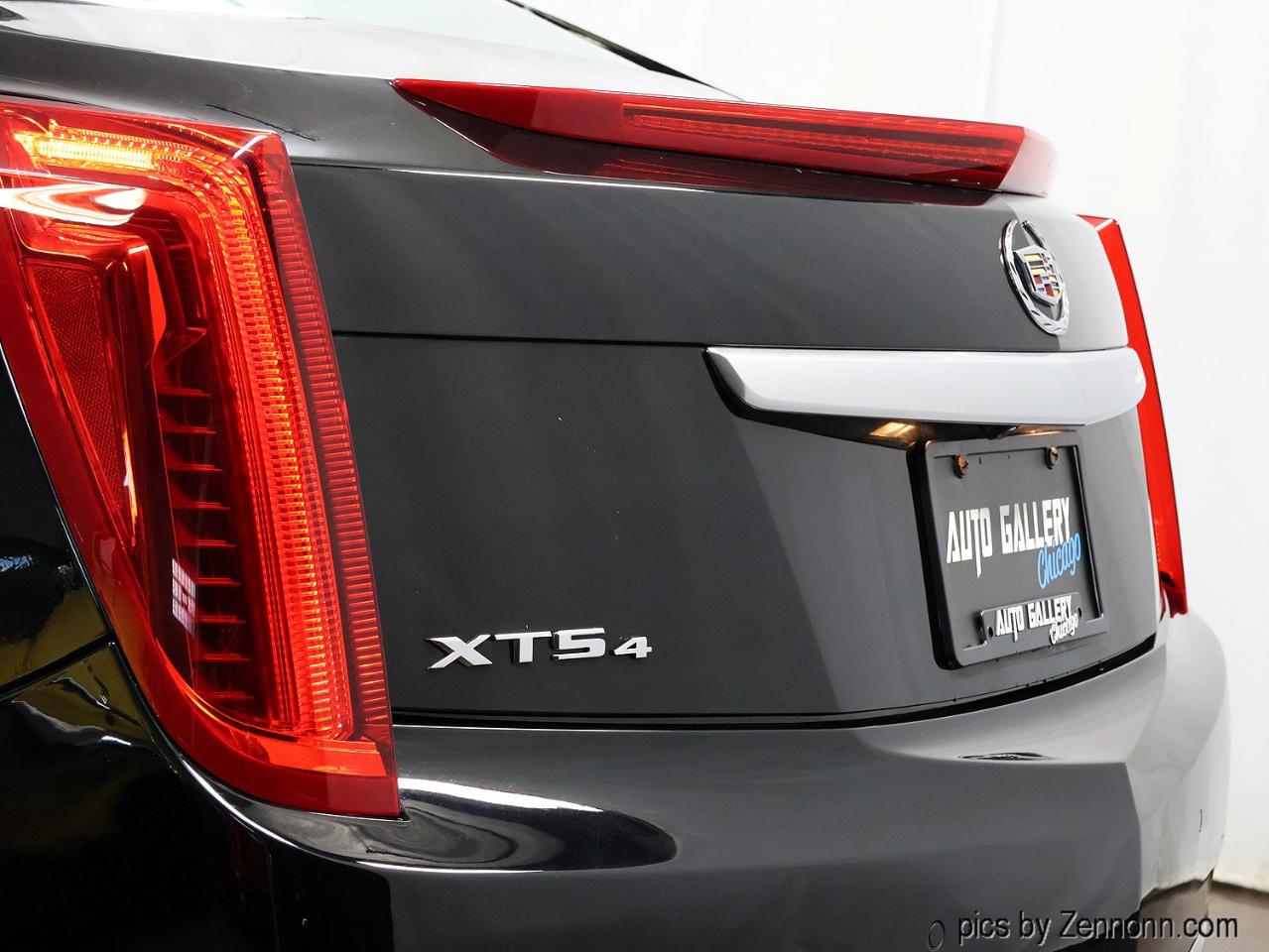 Cadillac XTS 4dr Sdn Premium AWD 2015