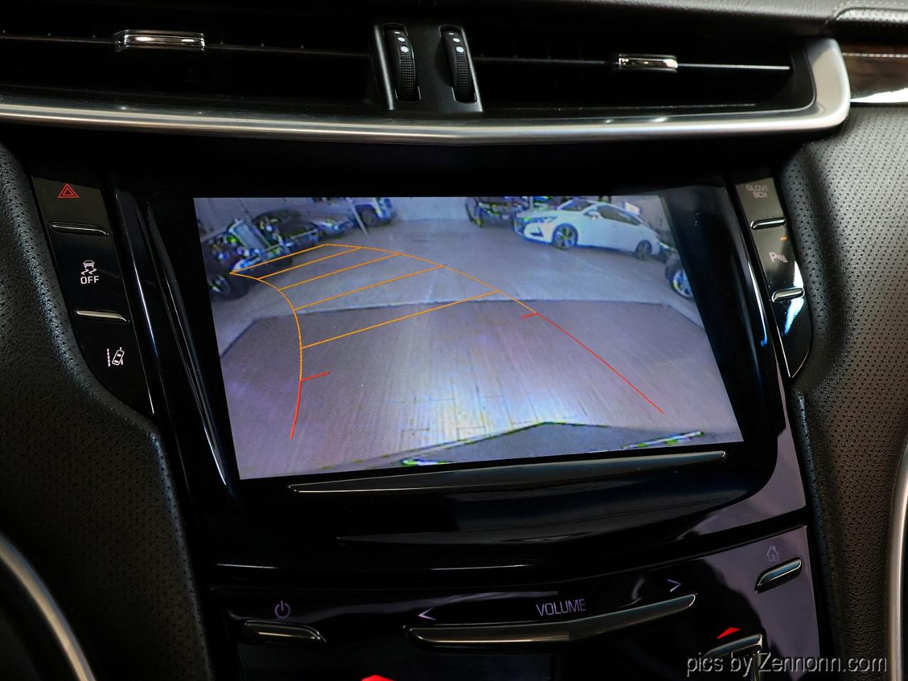 Cadillac XTS 4dr Sdn Premium AWD 2015