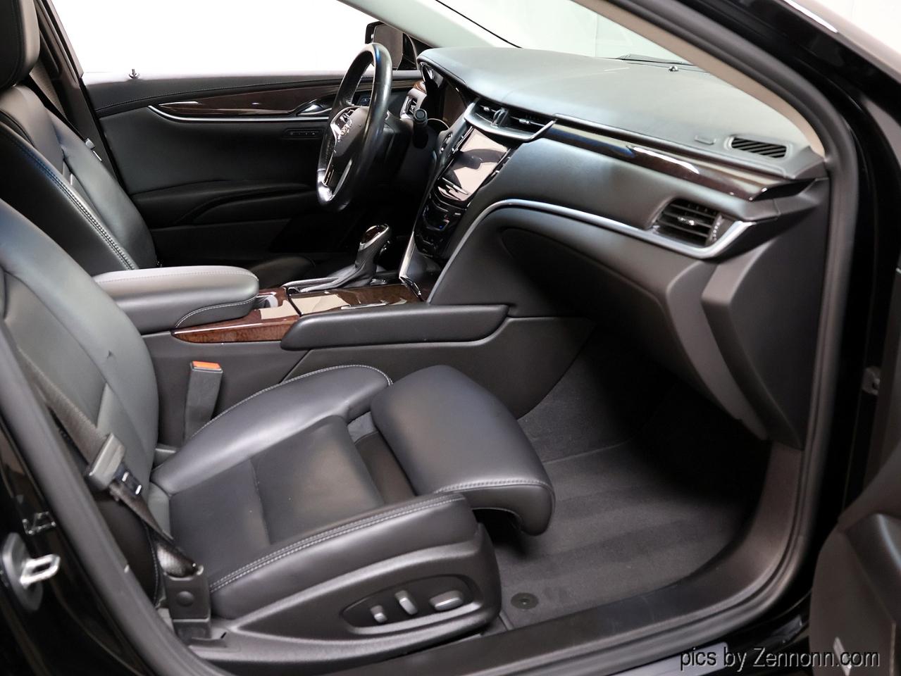 Cadillac XTS 4dr Sdn Premium AWD 2015