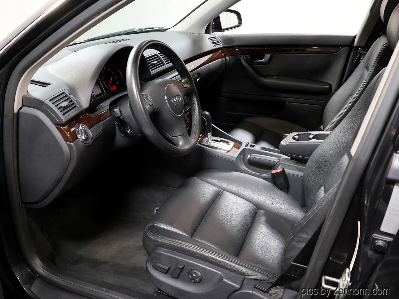 Audi A4 4dr Sdn 3.0L quattro AWD Man 2002