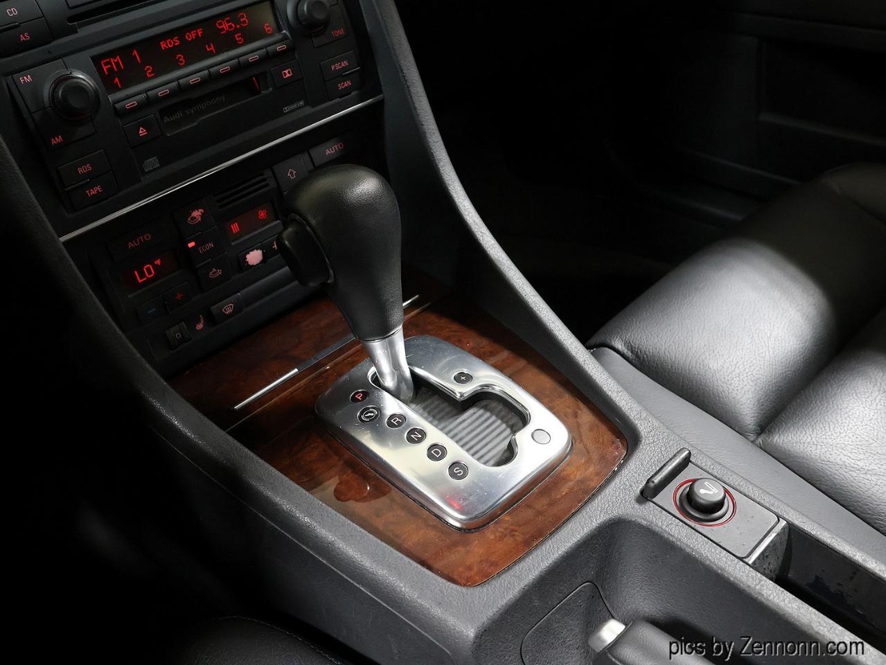 Audi A4 4dr Sdn 3.0L quattro AWD Man 2002