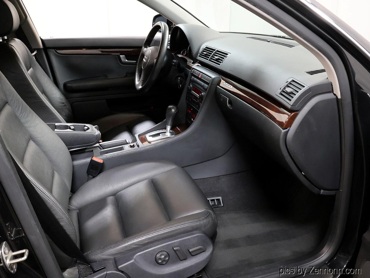 Audi A4 4dr Sdn 3.0L quattro AWD Man 2002