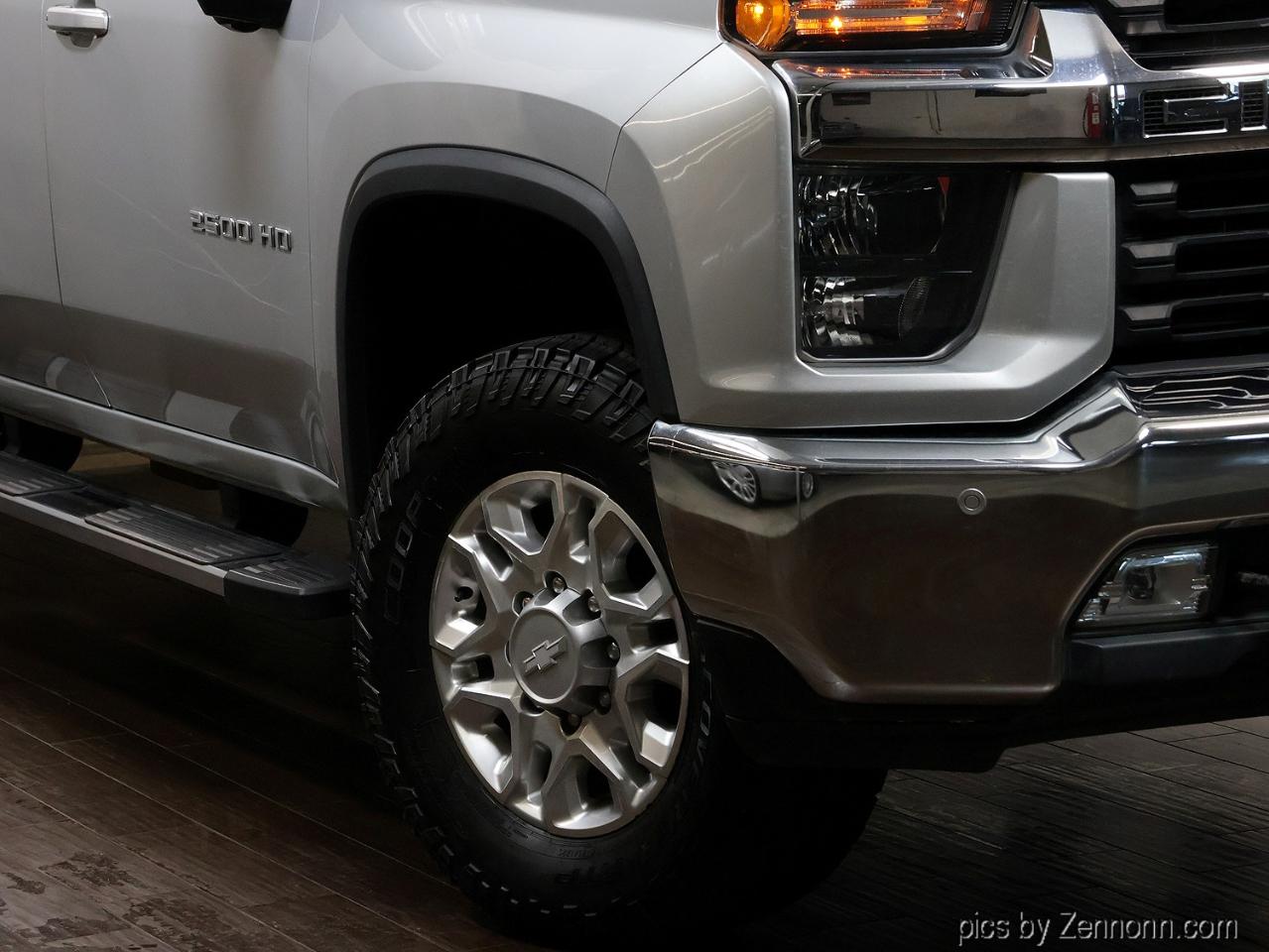 Chevrolet Silverado 2500HD 4WD Crew Cab 159" LT 2020