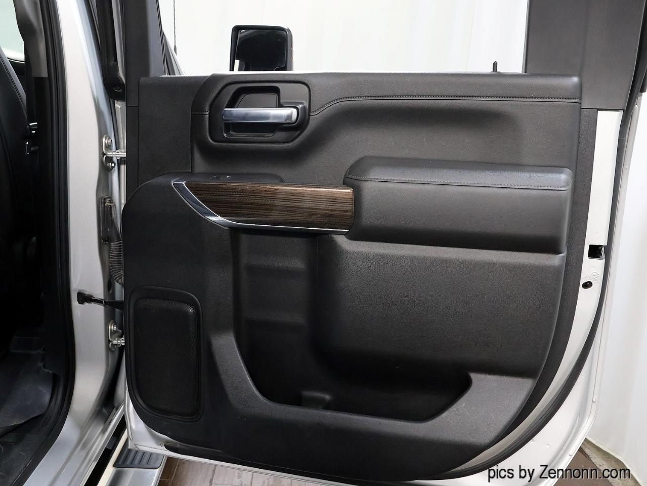 Chevrolet Silverado 2500HD 4WD Crew Cab 159" LT 2020