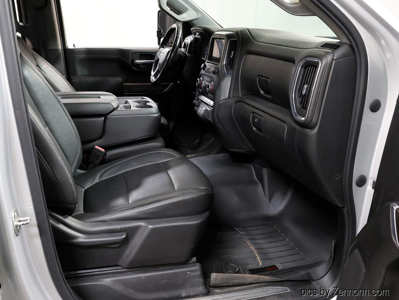 Chevrolet Silverado 2500HD 4WD Crew Cab 159" LT 2020