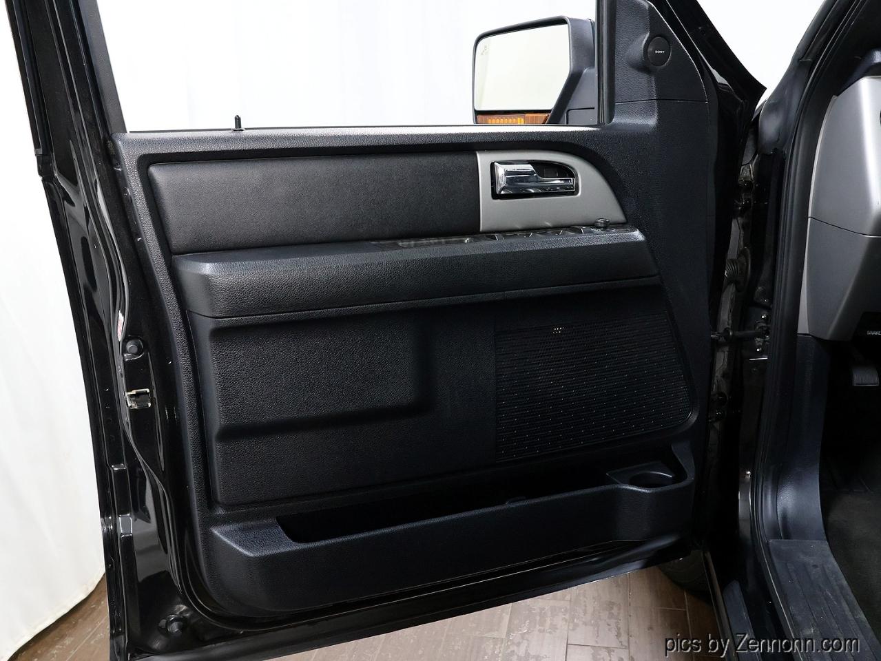 Ford Expedition EL 4WD 4dr Limited 2015