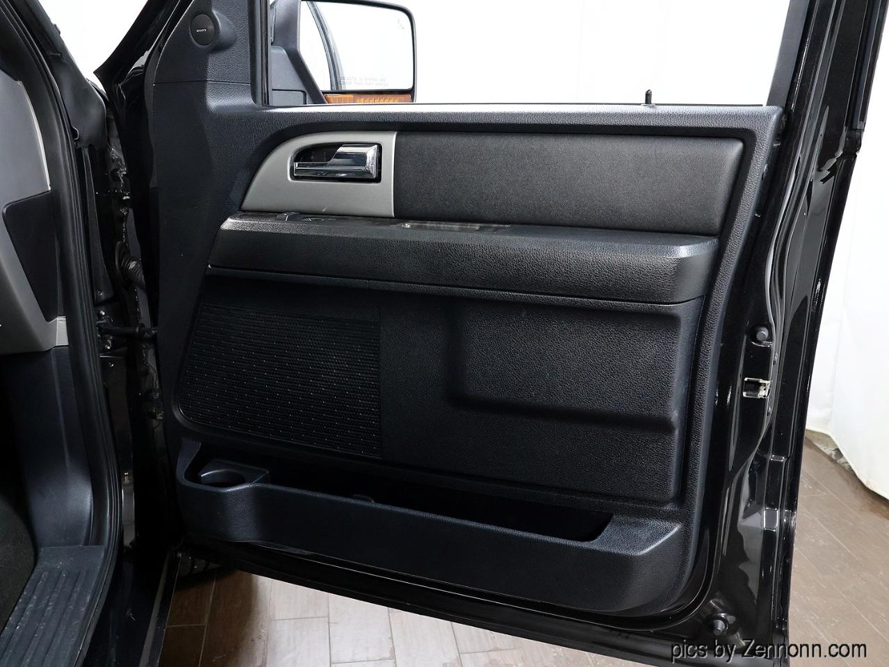 Ford Expedition EL 4WD 4dr Limited 2015