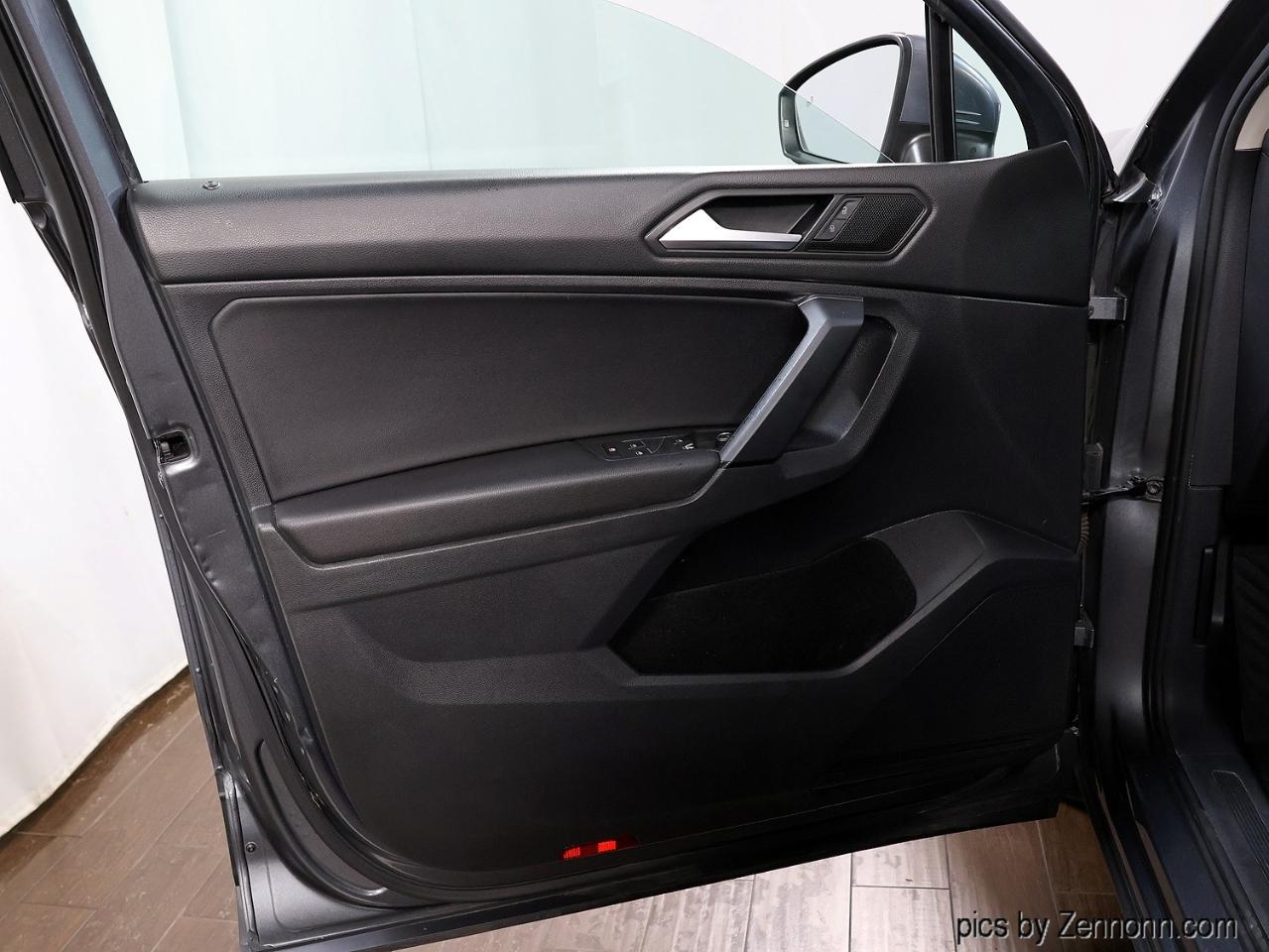 Volkswagen Tiguan 2.0T SEL R-Line Black 4MOTION 2019