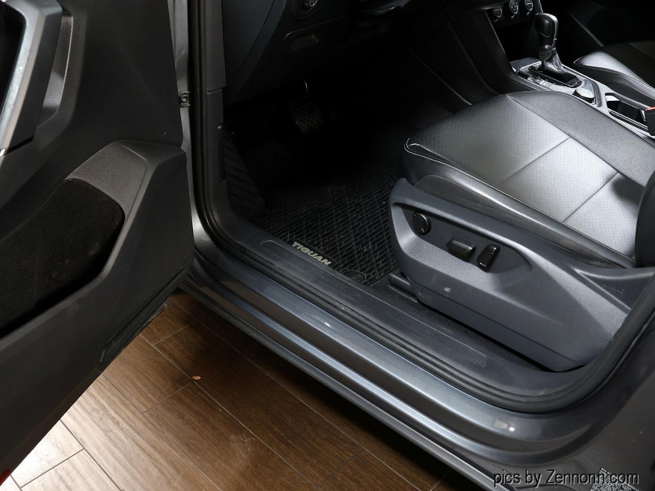 Volkswagen Tiguan 2.0T SEL R-Line Black 4MOTION 2019