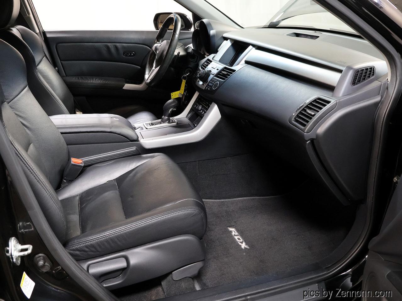 Acura RDX 4WD 4dr Tech Pkg 2008