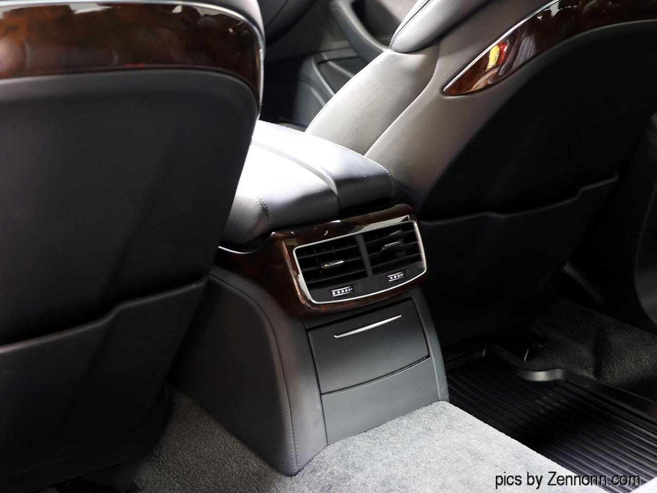 Audi A8 L 4dr Sdn 4.0T Sport 2016