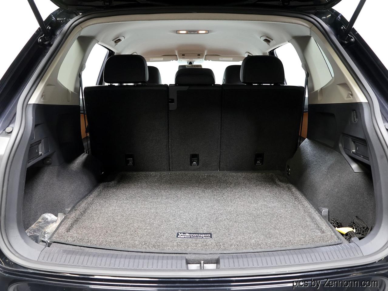 Volkswagen Tiguan 2.0T SEL R-Line Black 4MOTION 2019