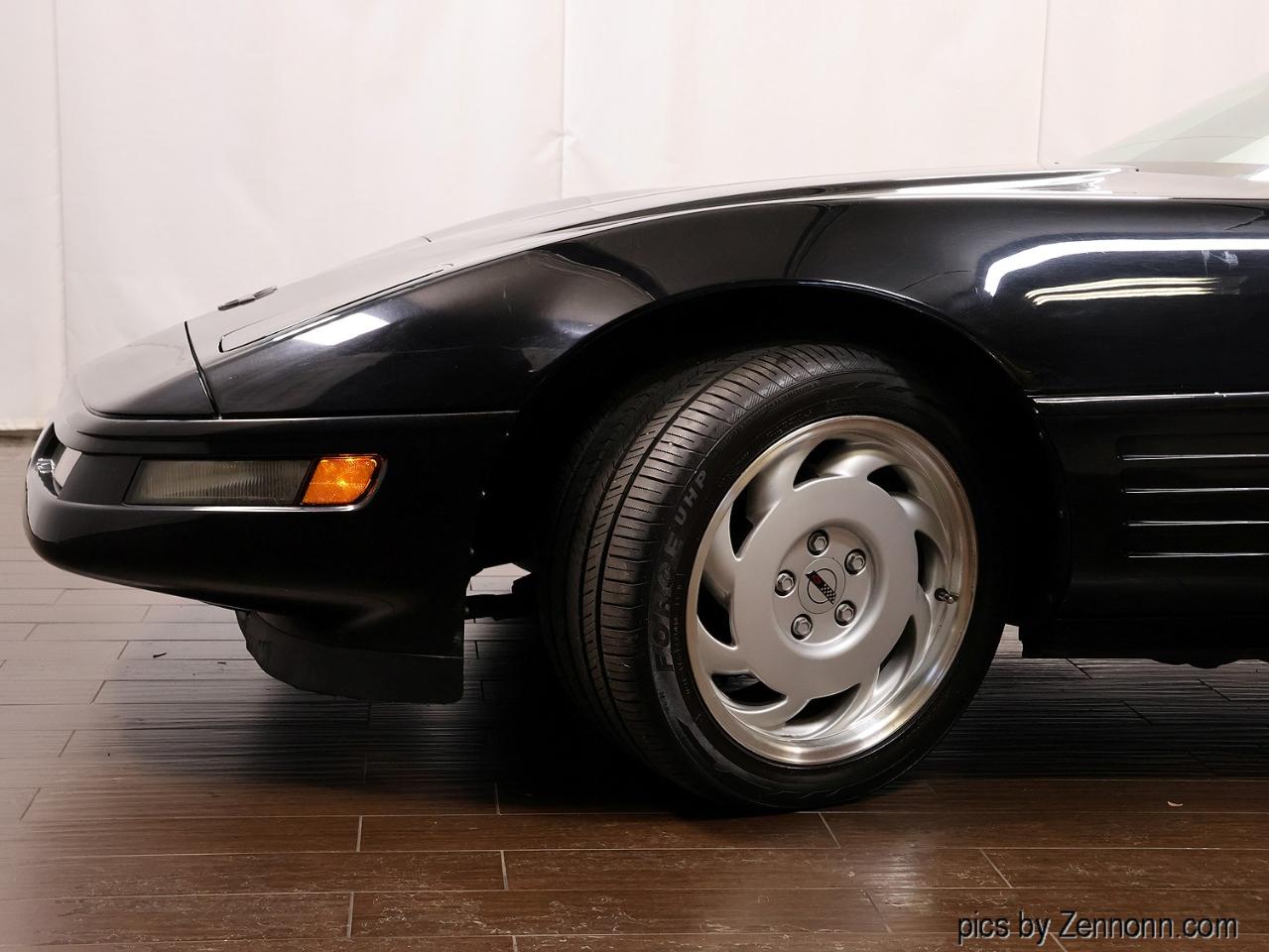 Chevrolet Corvette 2dr Convertible 1992