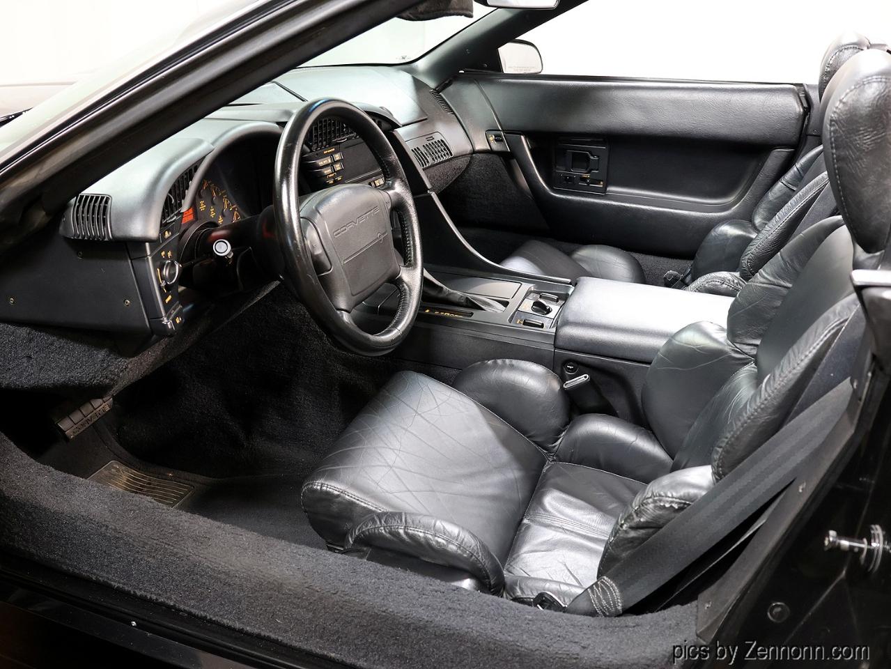 Chevrolet Corvette 2dr Convertible 1992