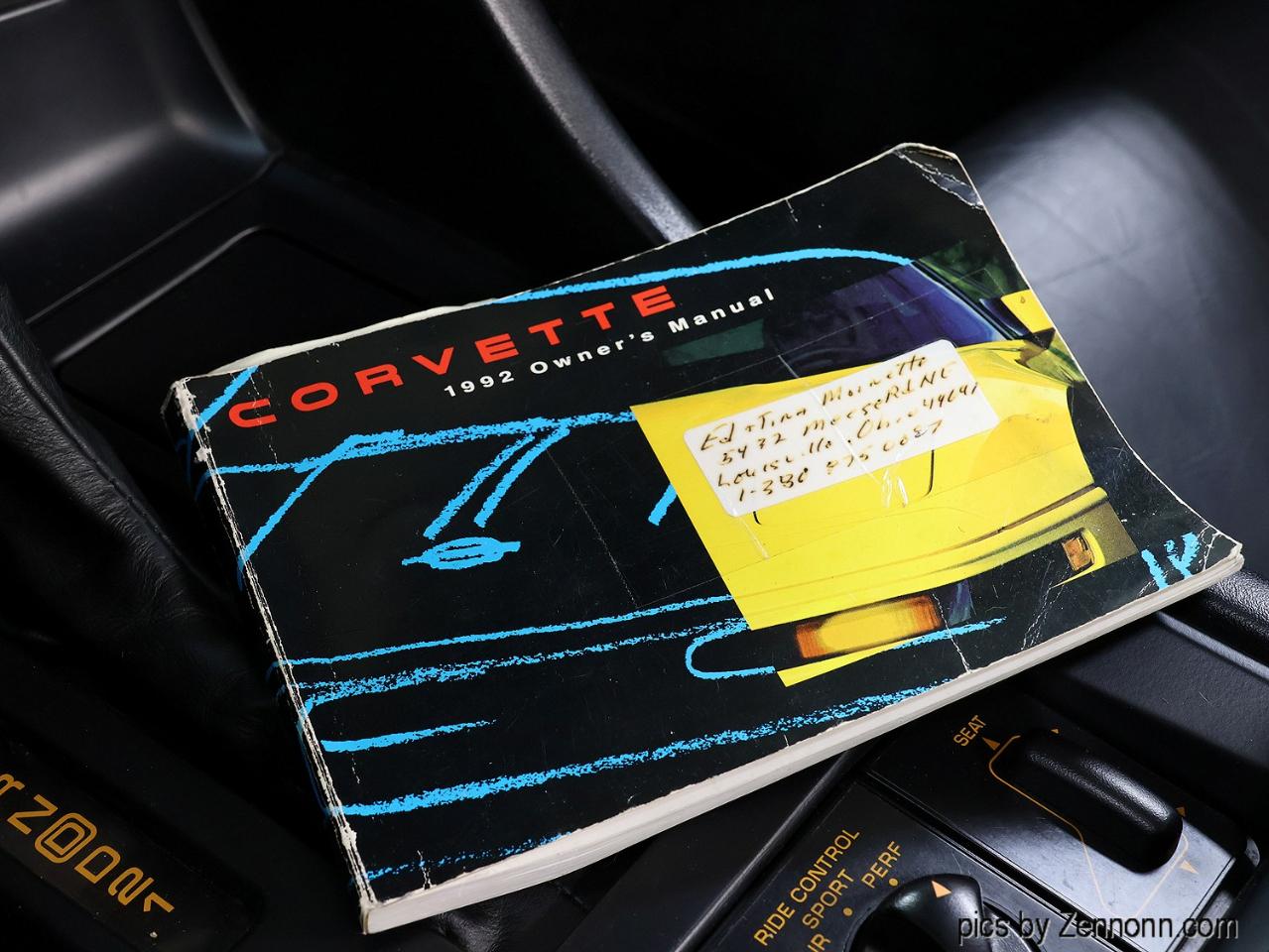 Chevrolet Corvette 2dr Convertible 1992
