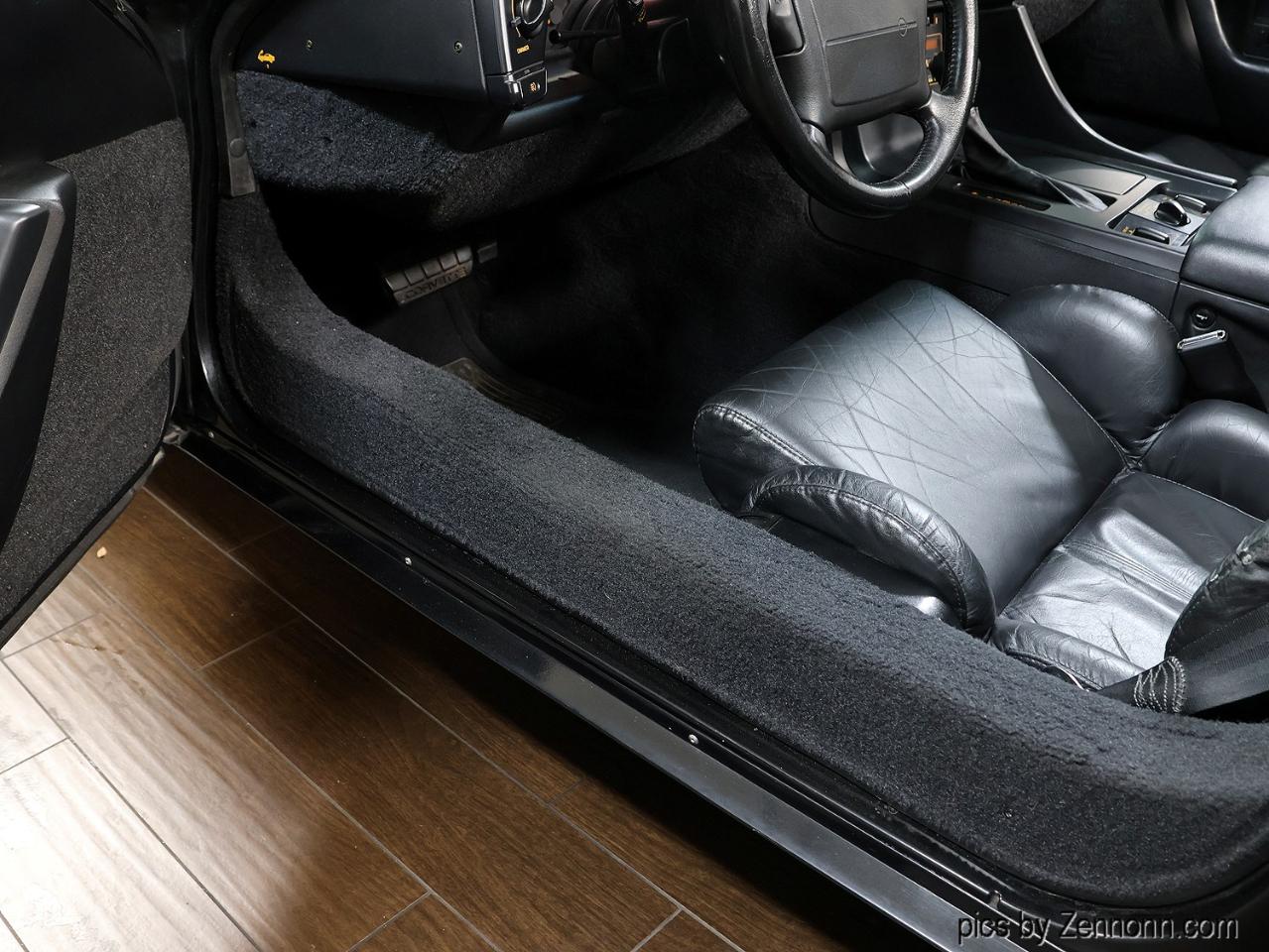 Chevrolet Corvette 2dr Convertible 1992