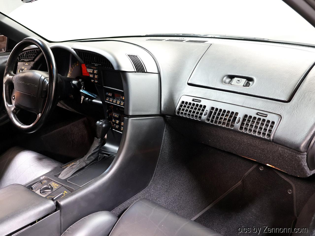 Chevrolet Corvette 2dr Convertible 1992