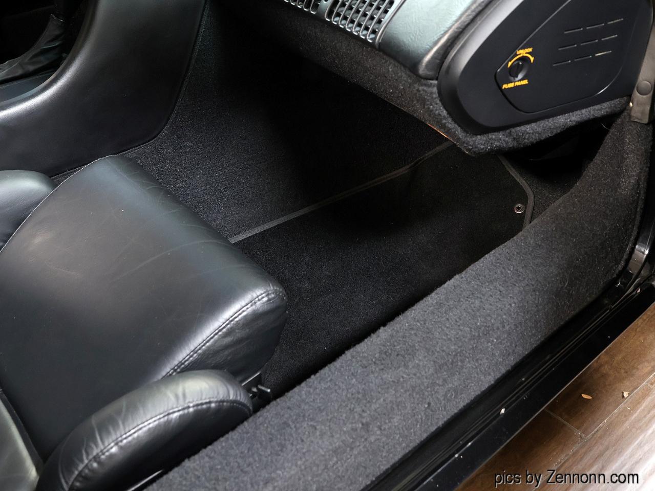 Chevrolet Corvette 2dr Convertible 1992