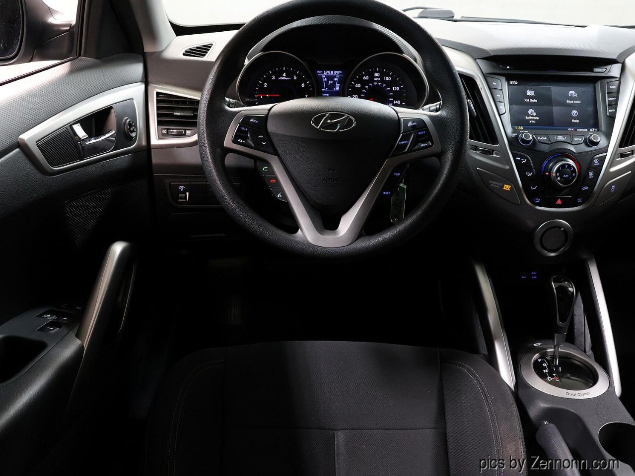 Hyundai Veloster 3dr Cpe Auto 2016