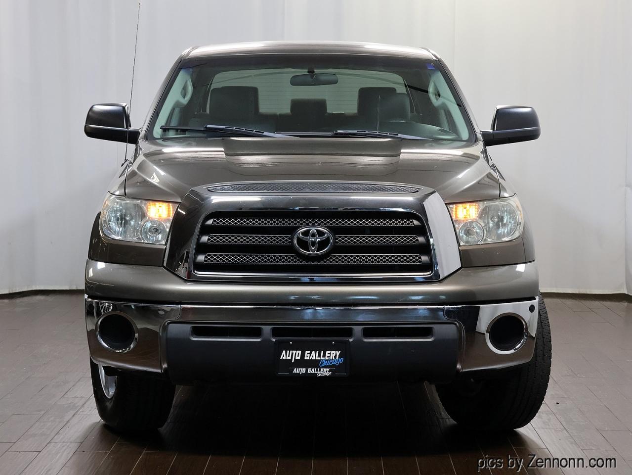 Toyota Tundra 4WD CrewMax 145.7" 5.7L SR5 (Natl) 2007