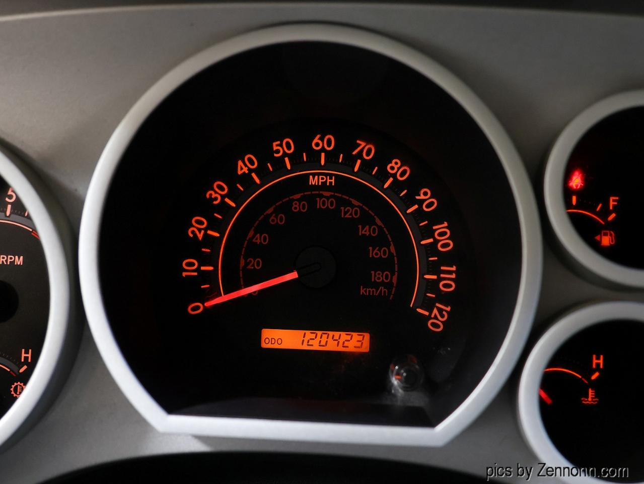 Toyota Tundra 4WD CrewMax 145.7" 5.7L SR5 (Natl) 2007