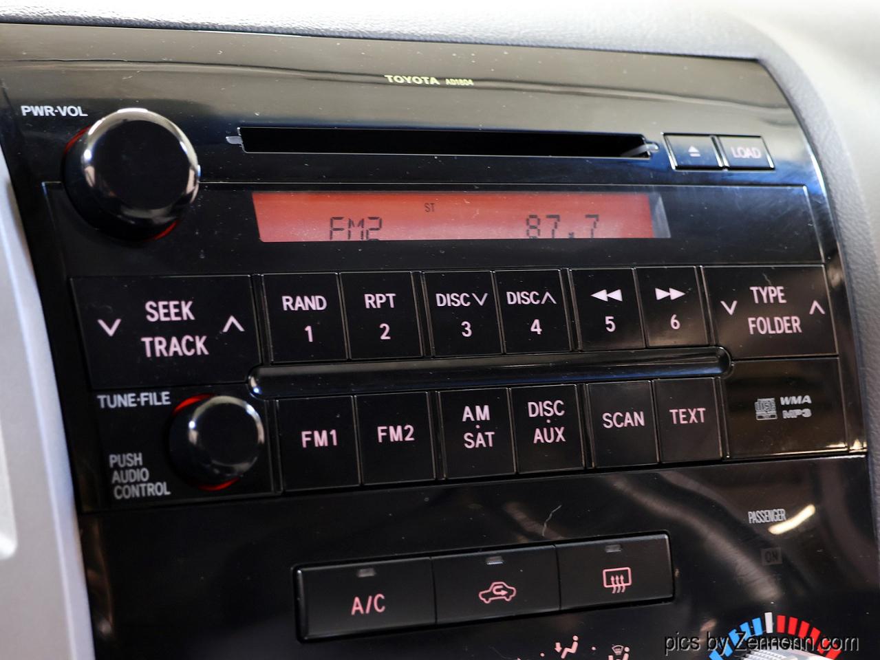 Toyota Tundra 4WD CrewMax 145.7" 5.7L SR5 (Natl) 2007