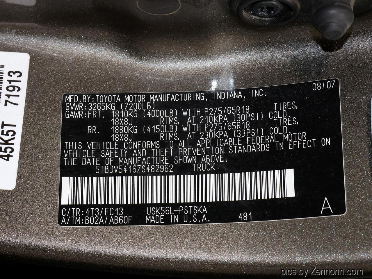 Toyota Tundra 4WD CrewMax 145.7" 5.7L SR5 (Natl) 2007