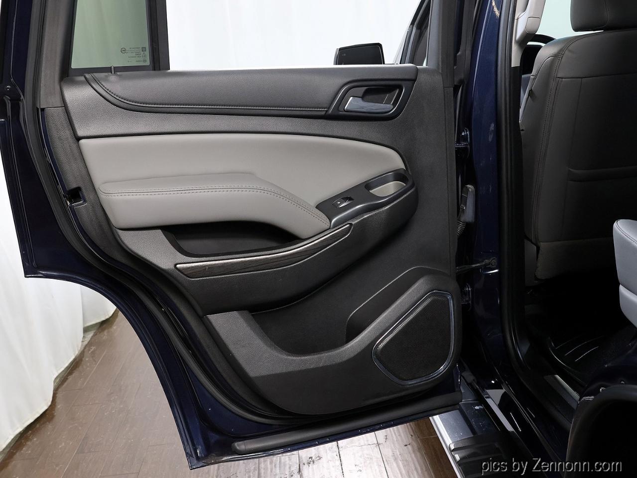 Chevrolet Tahoe 4WD 4dr LT 2017