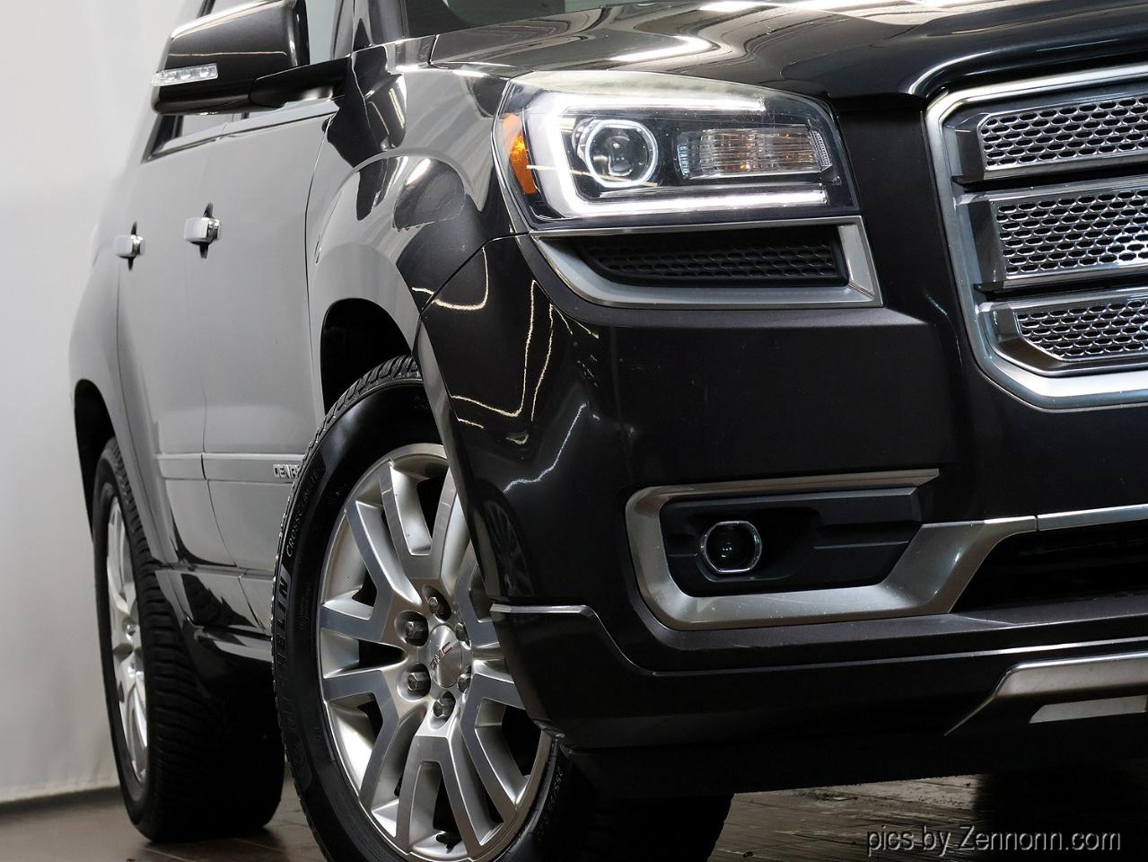 GMC Acadia FWD 4dr Denali 2015