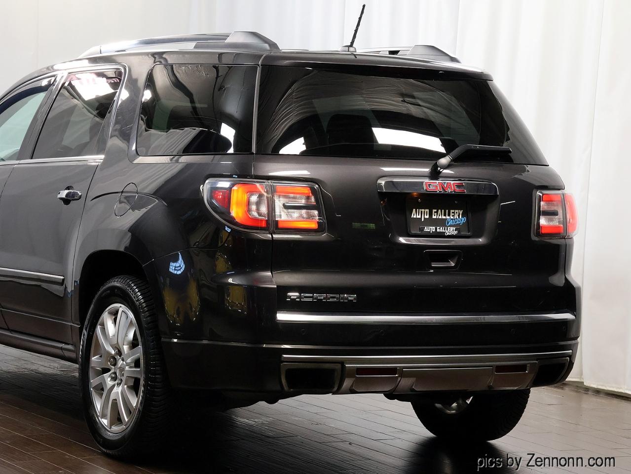 GMC Acadia FWD 4dr Denali 2015