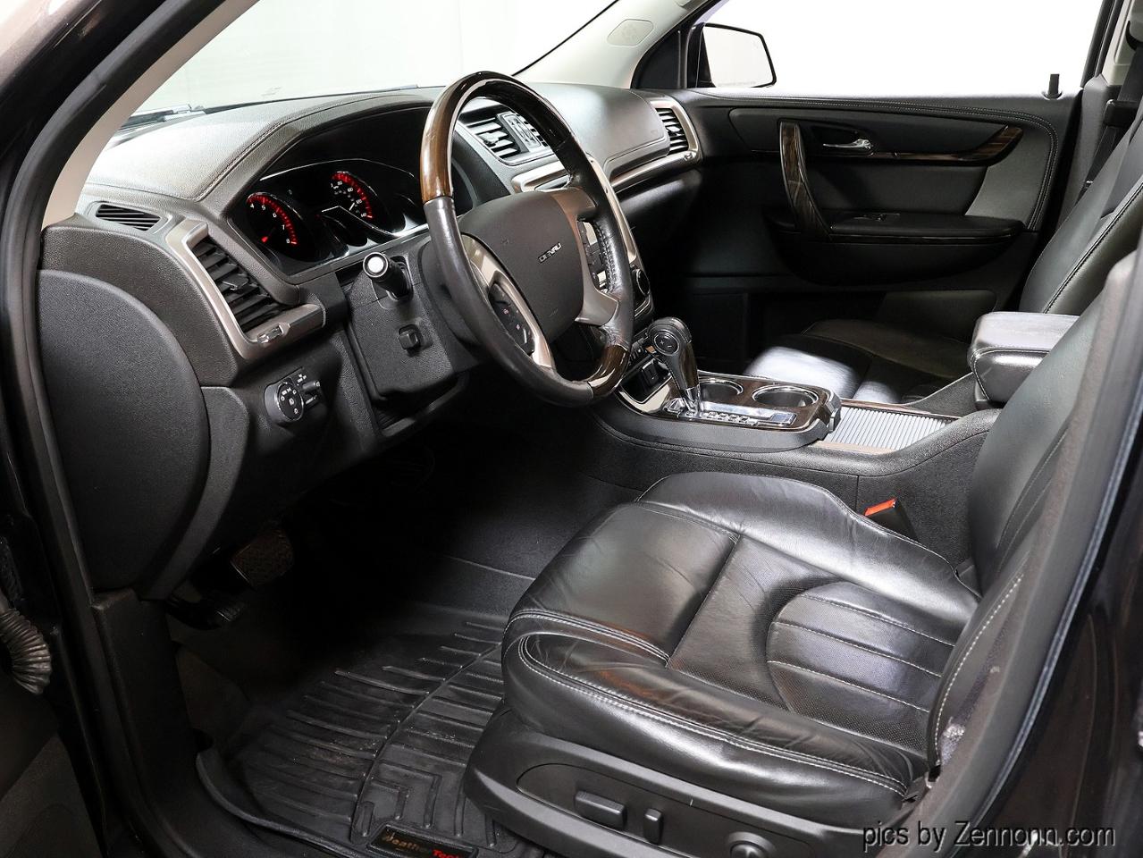 GMC Acadia FWD 4dr Denali 2015