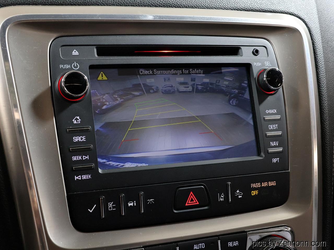 GMC Acadia FWD 4dr Denali 2015