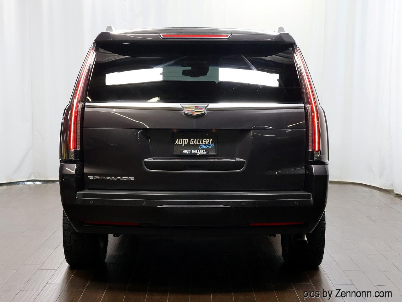 Cadillac Escalade 4WD 4dr Premium 2015
