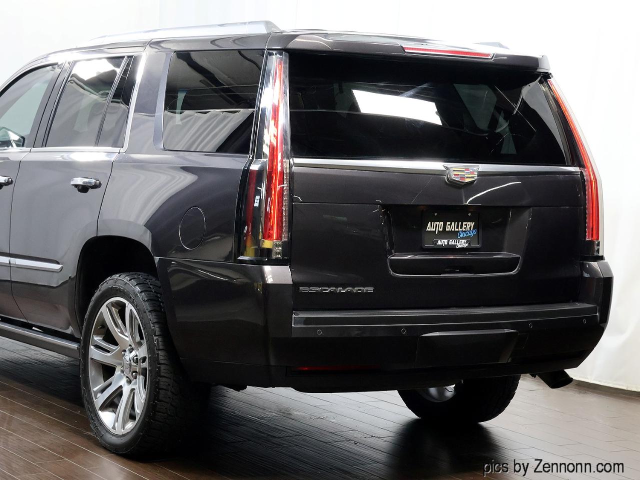 Cadillac Escalade 4WD 4dr Premium 2015